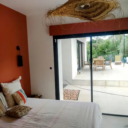 Design Architect's House ヴィラ ニーム